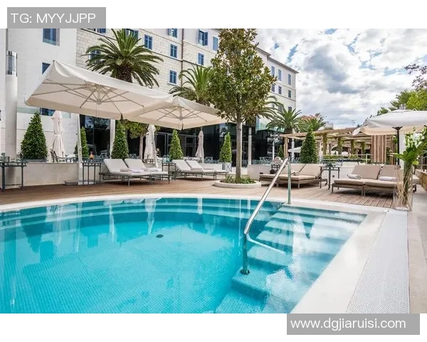 斯普利特:亨德森恢复顺利接近复出,已能身体对抗