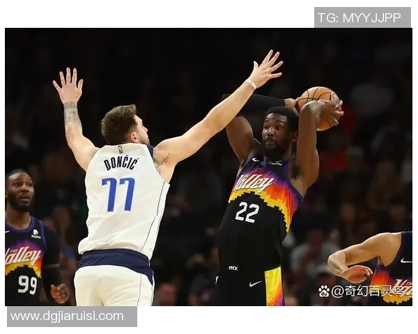 东契奇抛传吊内线 艾顿飞身空接扣进